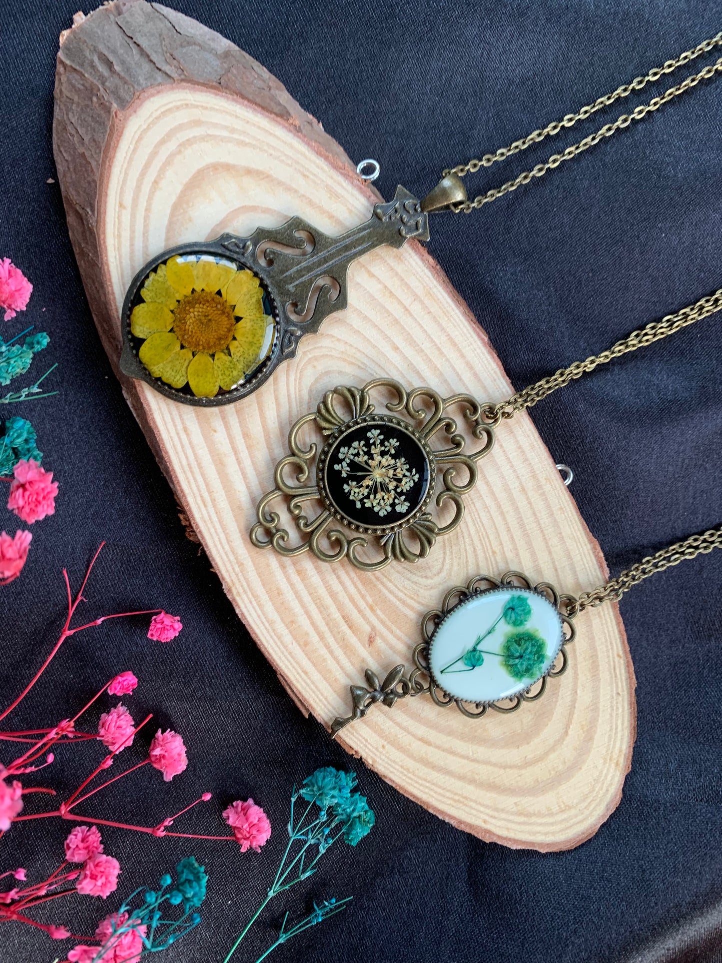 Designer Vintage Bloom