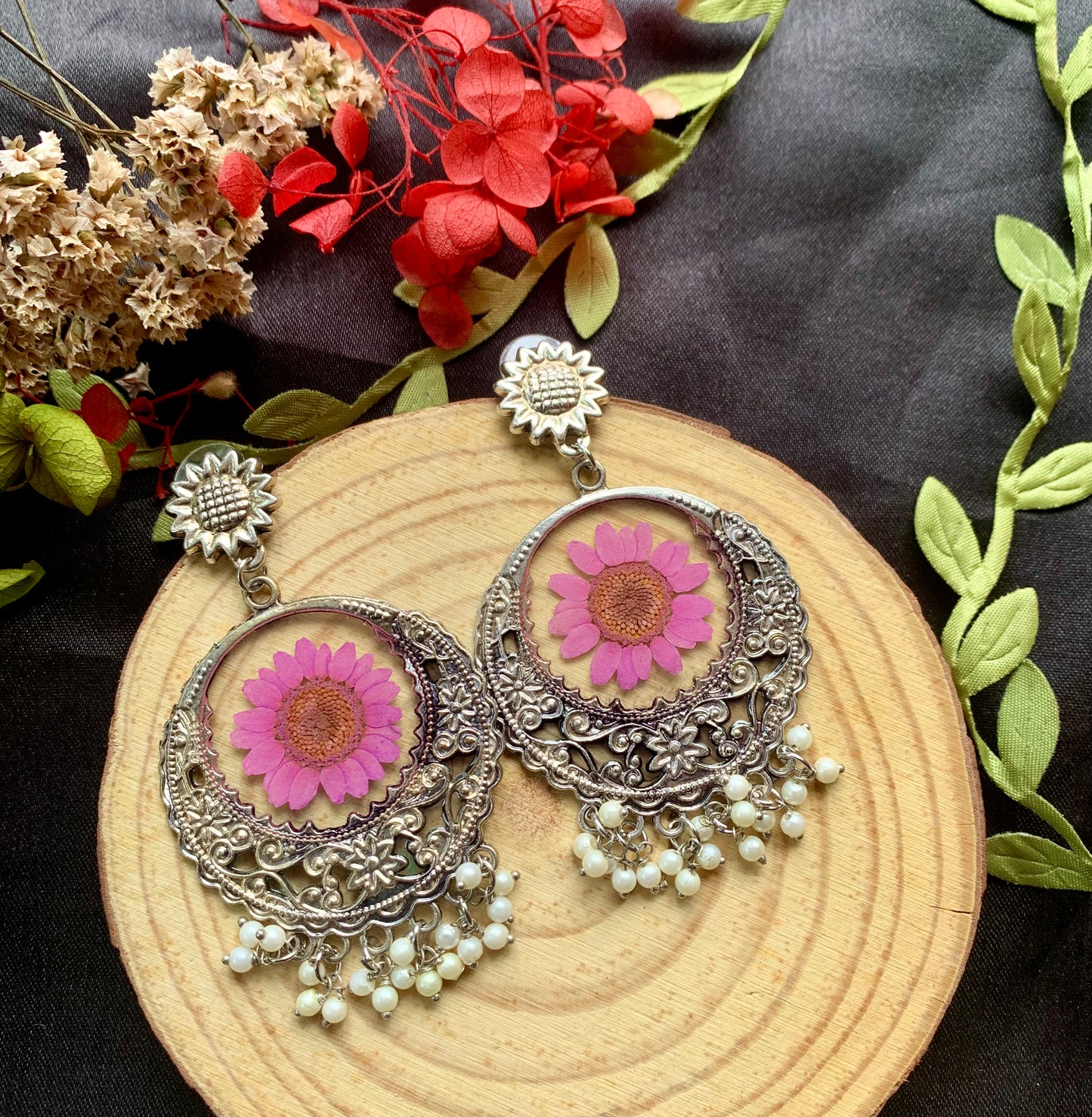 Feather Light Jhumkha