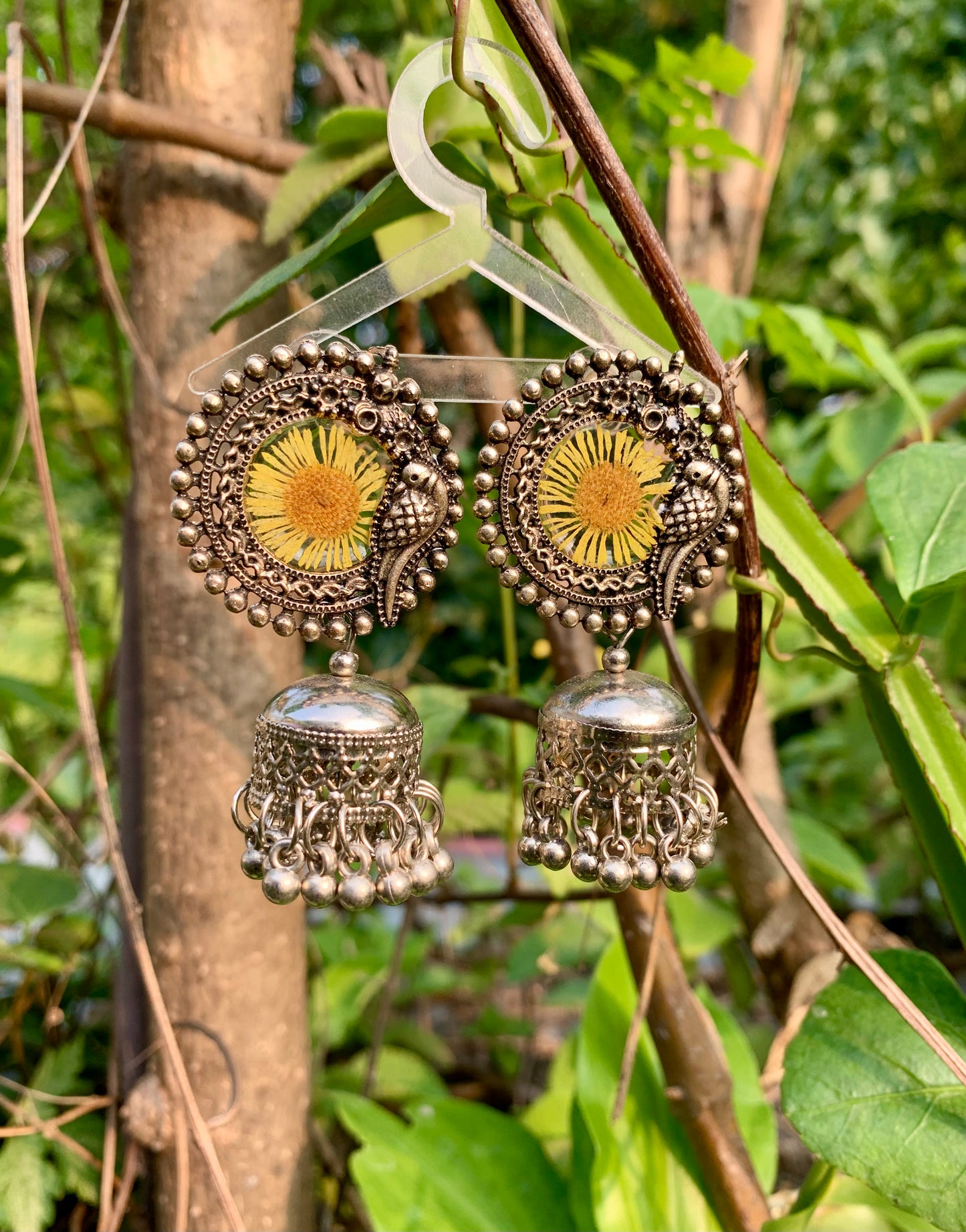 Aurelia Petal Jhumkha